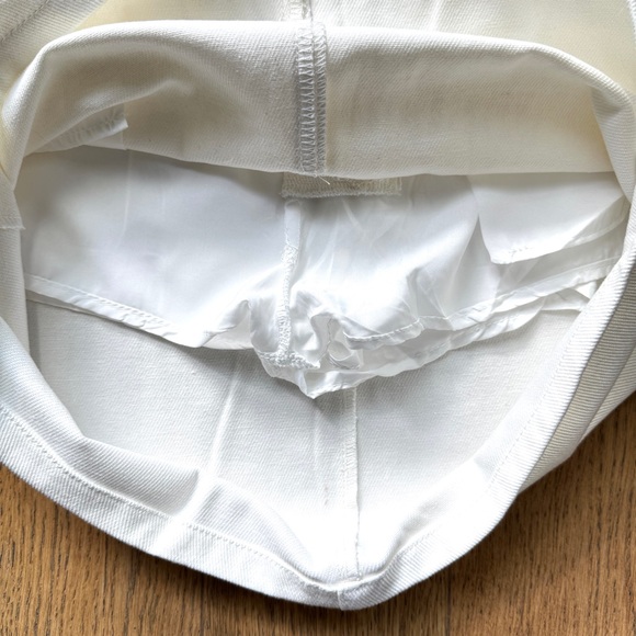 White Denim Mini Skirt NWOT - Size S - Picture 8 of 8